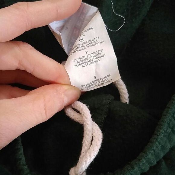 ♦ 3 for $15 University of Delaware Jeweled Sweats - Picture 7 of 8